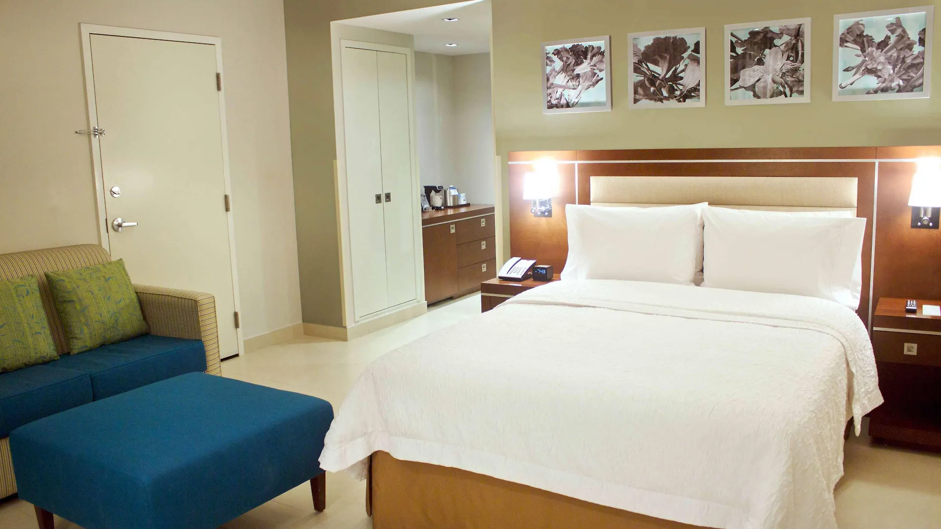 Hampton Inn By Hilton Merida