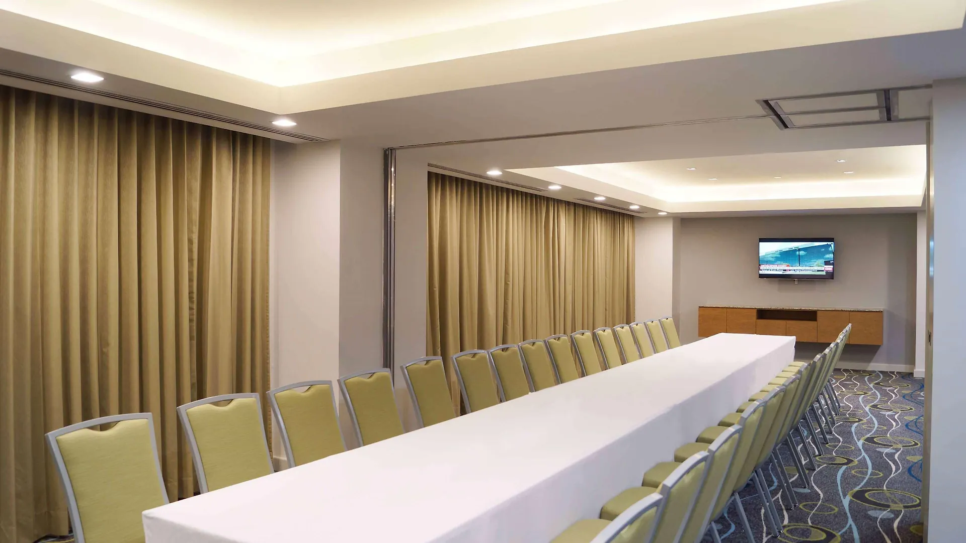 Hampton Inn By Hilton Merida Hotel