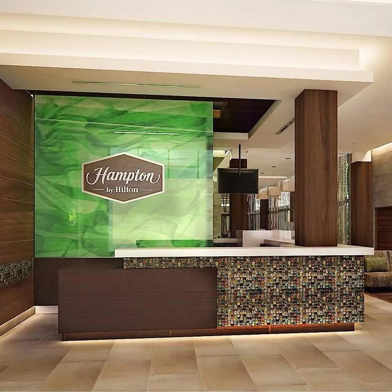 Hampton Inn By Hilton Merida