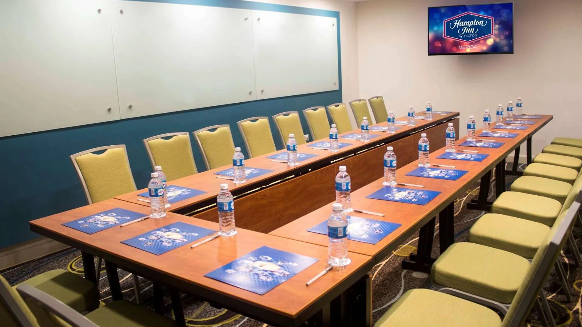 Hampton Inn By Hilton Merida