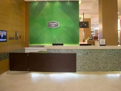 Hampton Inn By Hilton Merida
