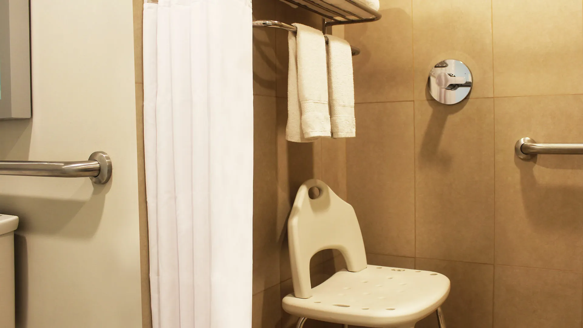 Hampton Inn By Hilton Merida 3*,  Mexico
